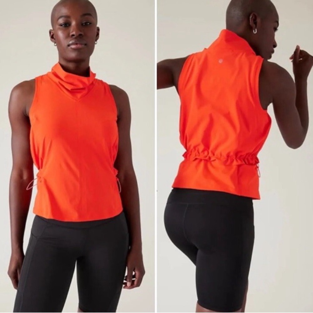 Athleta venture out top